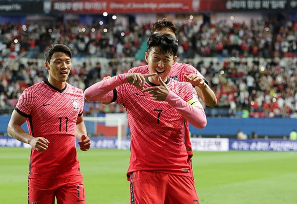 万乐双打世界杯3-1多特蒙德卫冕德国超级杯冠军c罗发文回应转会